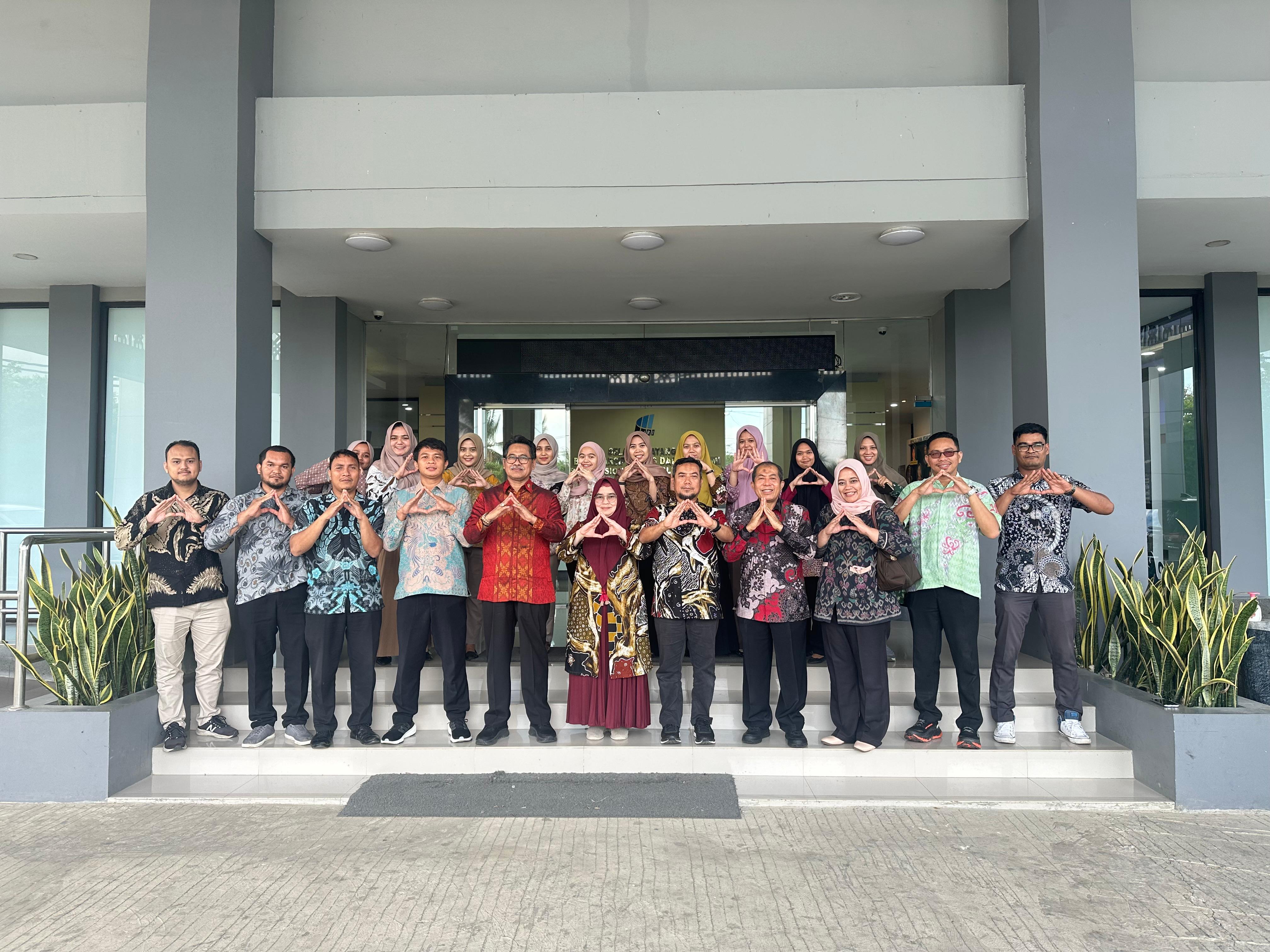 Deputi Bidang Sistem dan Informasi Kearsipan Nasional dan Auditor Utama ANRI Kunjungi BAST